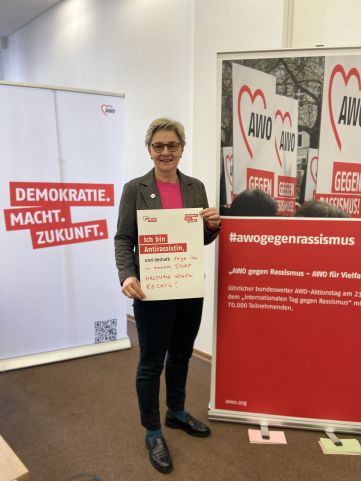 Claudia Mandrysch: Ich bin Antirassistin und deshalb zeige ich in meinem Dorf Haltung gegen Rechts