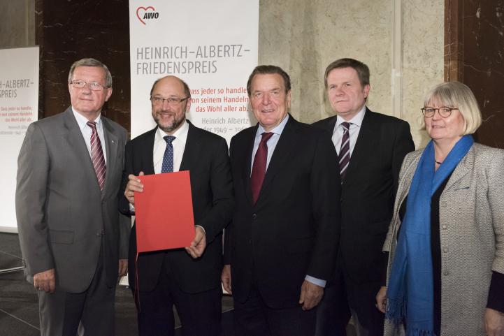 AWO verleiht Heinrich-Albertz-Friedenspreis an Martin Schulz